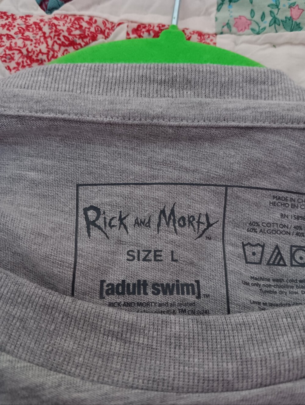 Rick & Morty T-Shirt - Picture 4 of 10